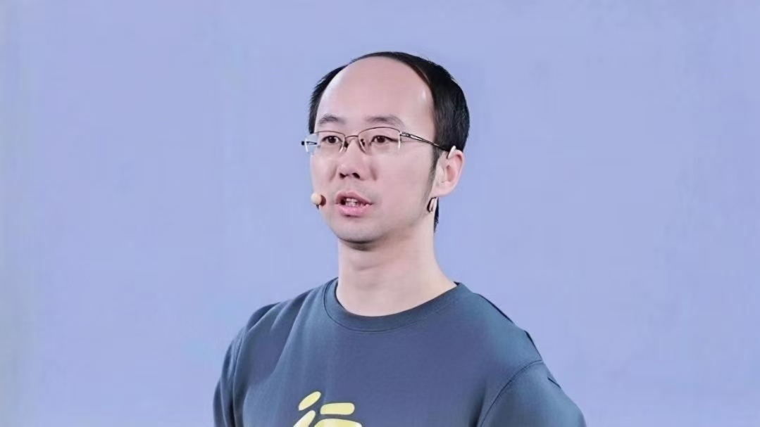 Songran Zhang's 2022 GeekTime presentation on SMS gateway cloud-native transformation